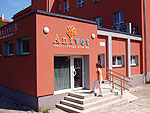 Budova veterinární ordinace AniVet (60kB)